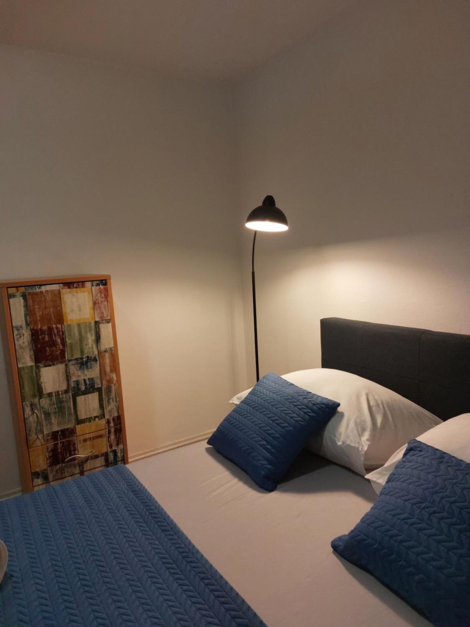 Apartment None Makarska Exteriör bild